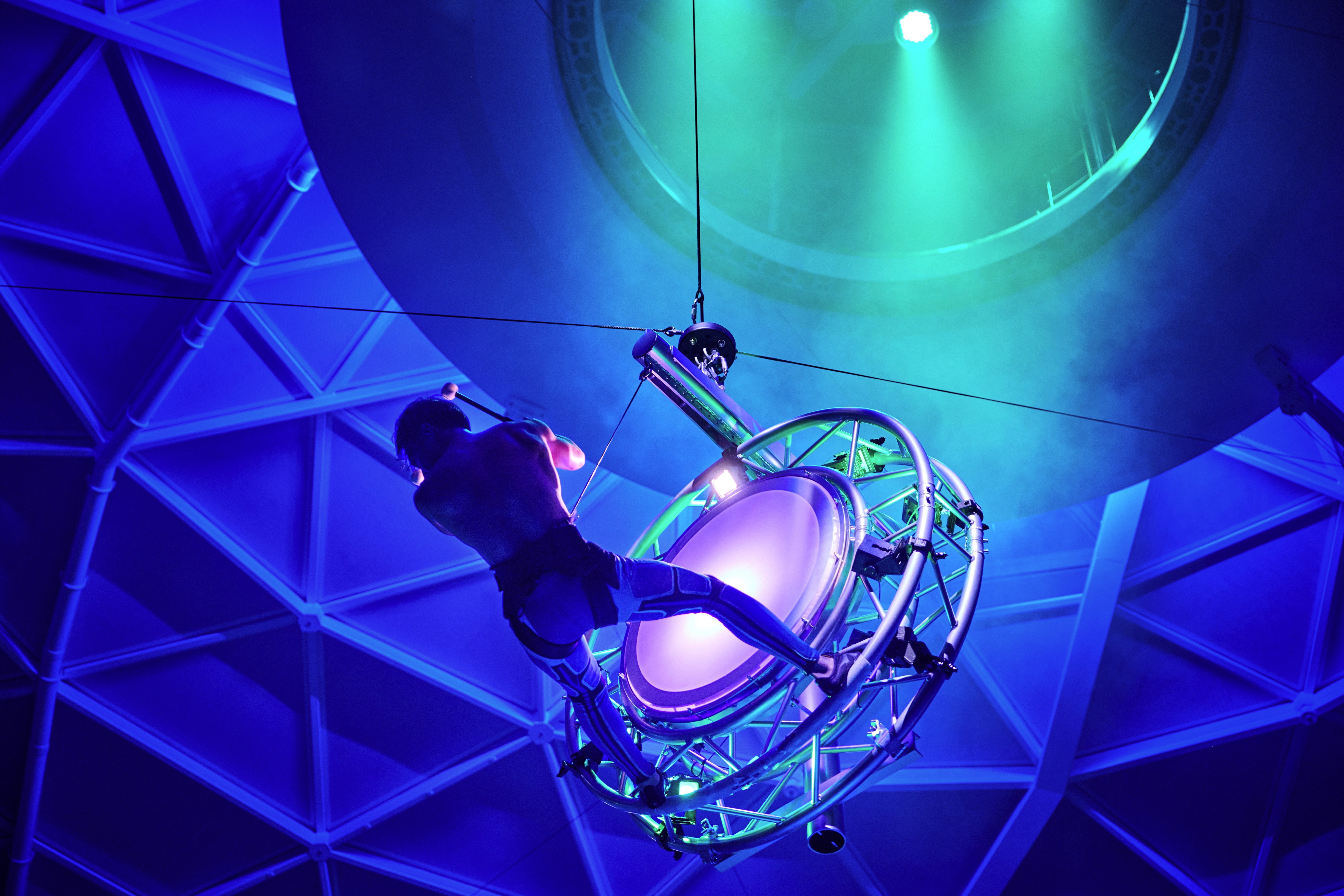 Icon of the Seas - AquaTheatre